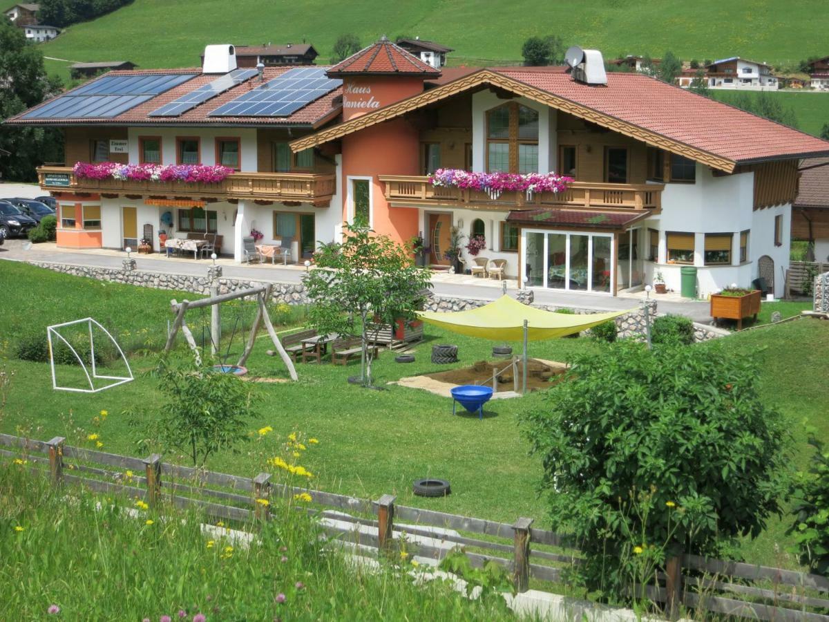 Haus Daniela Hotel Wildschönau Kültér fotó